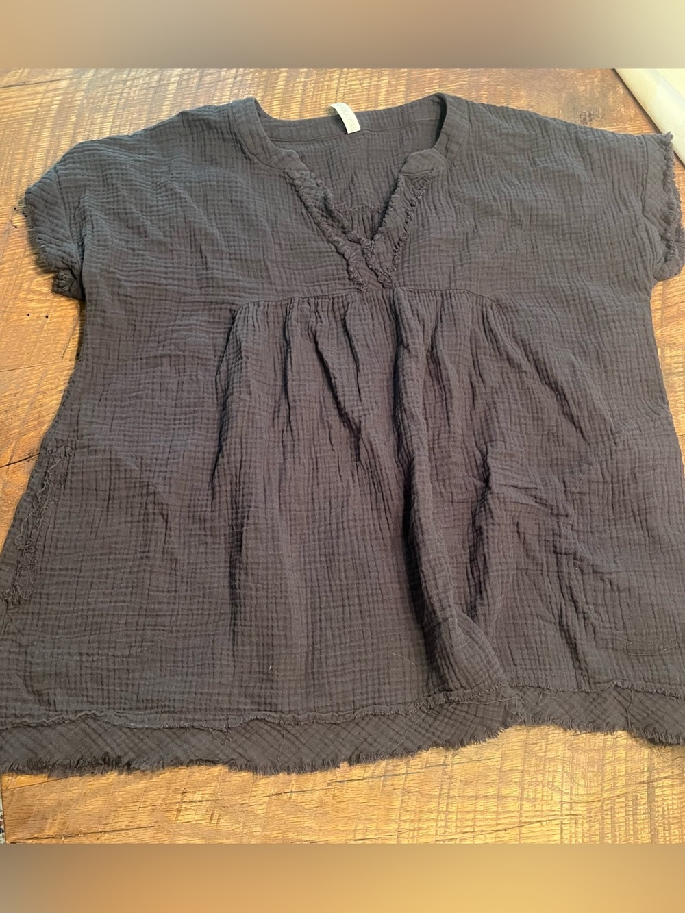 Women's Gauze V-Neck Top